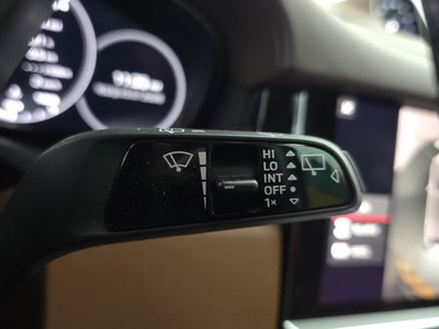 2021 Porsche CAYENNE 缩略图 25