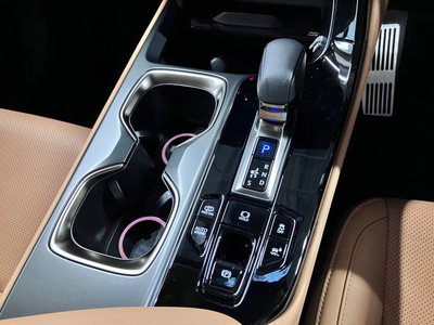 2023 Lexus NX — миниатюра 38
