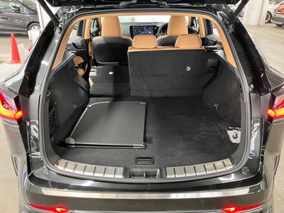 2023 Lexus NX — миниатюра 21