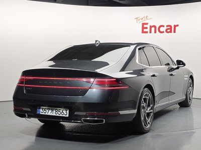 2024 Genesis G90 (RS4) photo 3