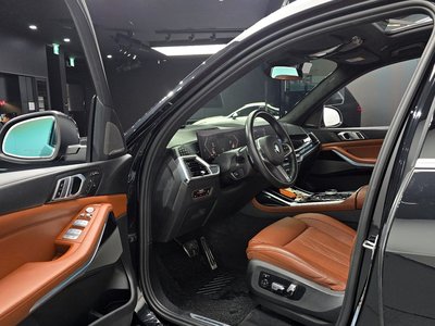BMW X7 - 10