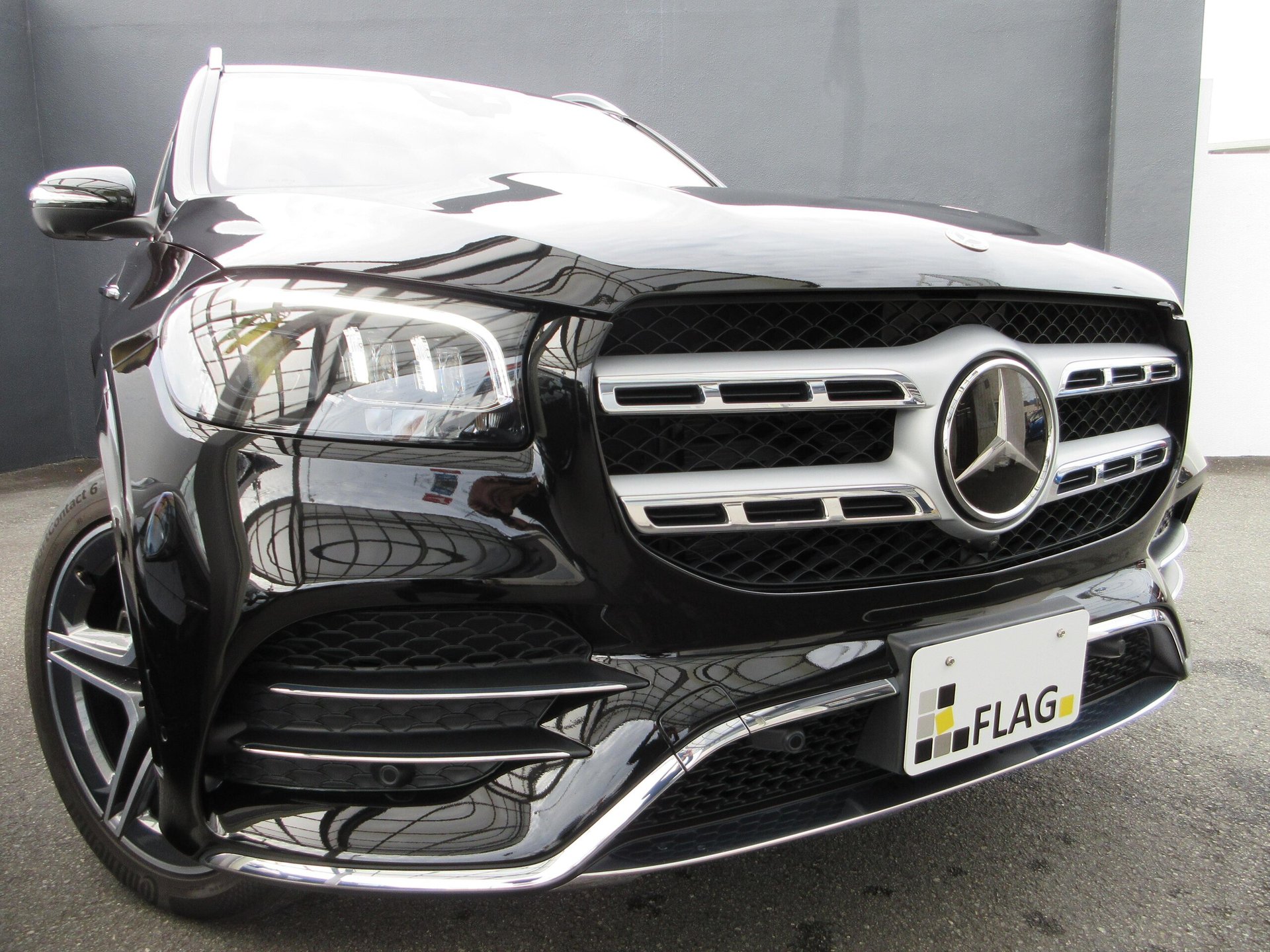 MERCEDES-BENZ GLS - View 1