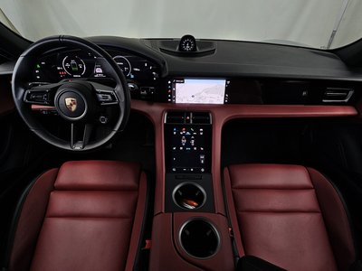 صورة 5 لـ 2025 Porsche TAYCAN