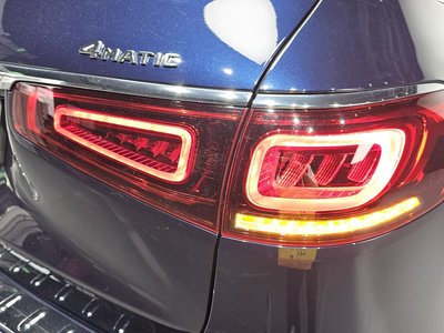 MERCEDES-BENZ GLS - 10