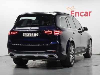 MERCEDES-BENZ GLS - 4