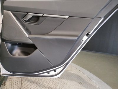 صورة مصغرة 56 لـ 2024 BMW 5 SERIES