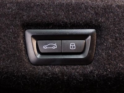 صورة مصغرة 44 لـ 2024 BMW 5 SERIES