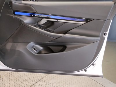 صورة مصغرة 58 لـ 2024 BMW 5 SERIES