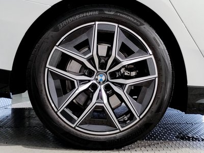 صورة مصغرة 40 لـ 2024 BMW 5 SERIES