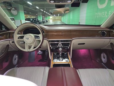 صورة مصغرة 13 لـ 2024 Bentley FLYING SPUR