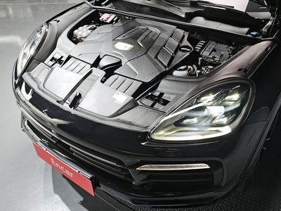 PORSCHE CAYENNE - 7