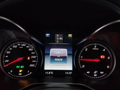 MERCEDES-BENZ C-CLASS - 8