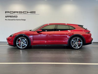 2023 Porsche TAYCAN 照片 2