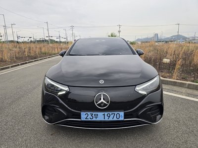 MERCEDES-BENZ EQE - 5
