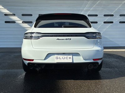 PORSCHE MACAN - 9