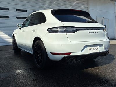 PORSCHE MACAN - 8