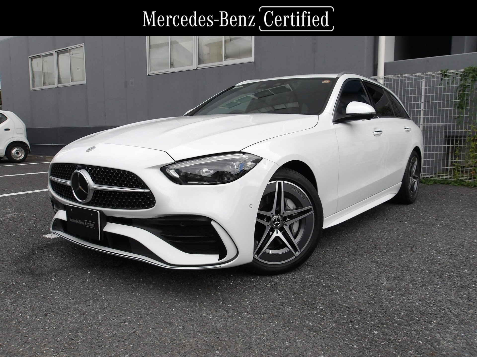 MERCEDES-BENZ C-CLASS WAGON - View 1