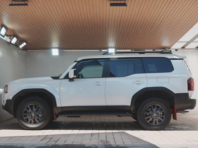 TOYOTA LAND CRUISER 250 - 8