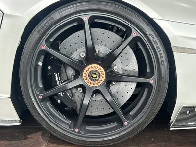 2019 Lamborghini AVENTADOR ROADSTER — миниатюра 14