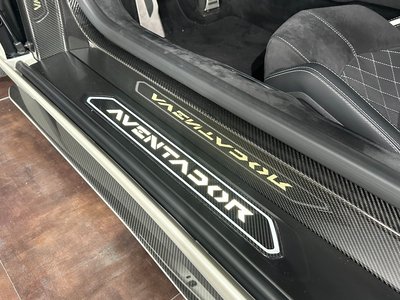2019 Lamborghini AVENTADOR ROADSTER — миниатюра 31