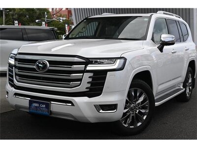 TOYOTA LAND CRUISER 300