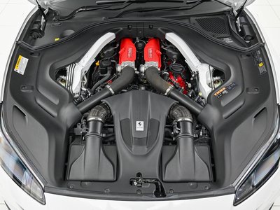 FERRARI PORTOFINO M - 8