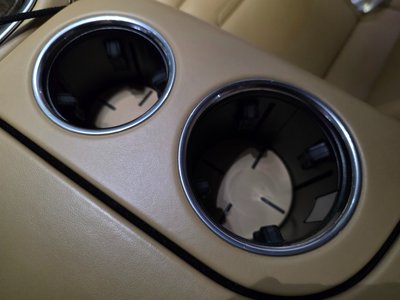 2018 Porsche PANAMERA thumbnail 16