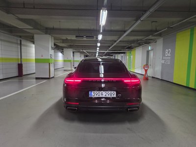 صورة 6 لـ 2018 Porsche PANAMERA