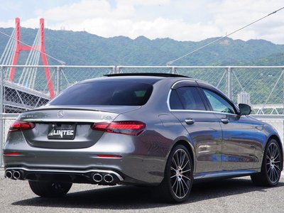 MERCEDES-BENZ E-CLASS AMG - 6