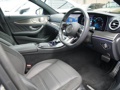 MERCEDES-BENZ E-CLASS AMG - 10