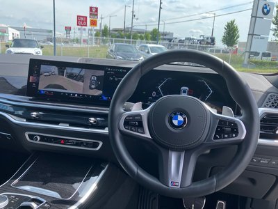 2025 BMW X5 缩略图 12
