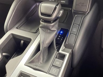 2024 Toyota LAND CRUISER 250 — миниатюра 18
