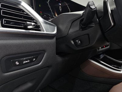 2025 BMW X5 thumbnail 30