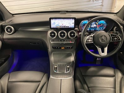 MERCEDES-BENZ GLC - 4