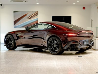 ASTON MARTIN VANTAGE - 2