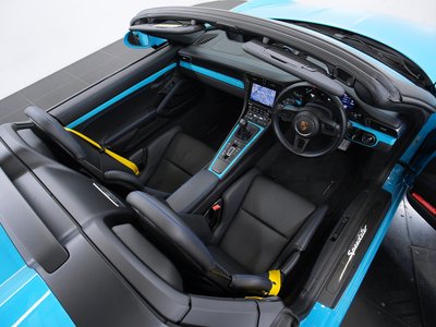 2020 Porsche 911 — миниатюра 41