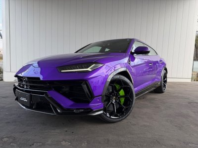 LAMBORGHINI URUS - 2