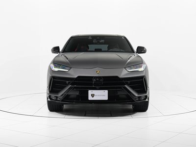 LAMBORGHINI URUS - 2