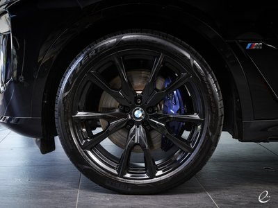 2023 BMW X7 thumbnail 38