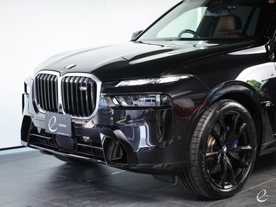 2023 BMW X7 thumbnail 36