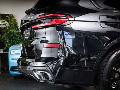2023 BMW X7 thumbnail 57