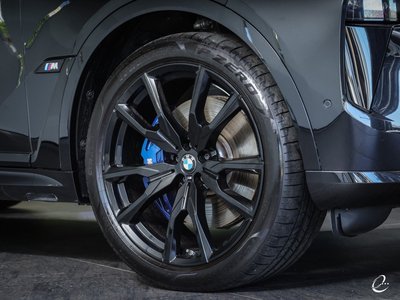 2023 BMW X7 thumbnail 22