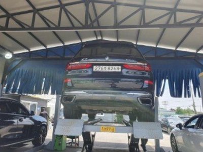2020 BMW X7 照片 3