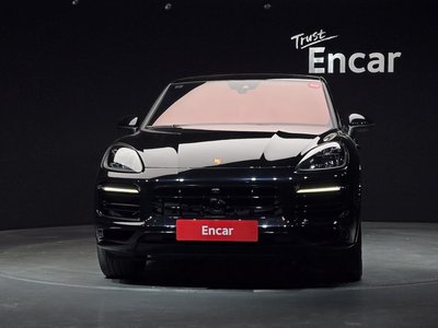 PORSCHE CAYENNE - 2
