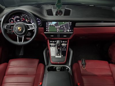 PORSCHE CAYENNE - 5