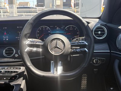 MERCEDES-BENZ E-CLASS - 6