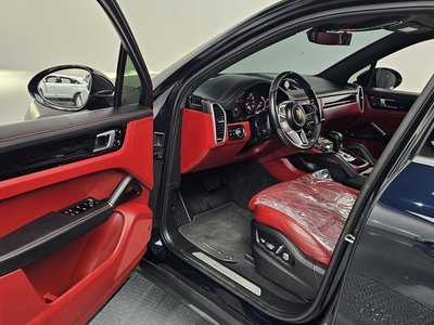 PORSCHE CAYENNE - 10