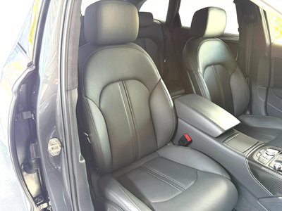 صورة مصغرة 13 لـ 2016 AUDI RS6 AVANT
