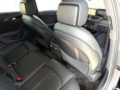صورة مصغرة 16 لـ 2016 AUDI RS6 AVANT
