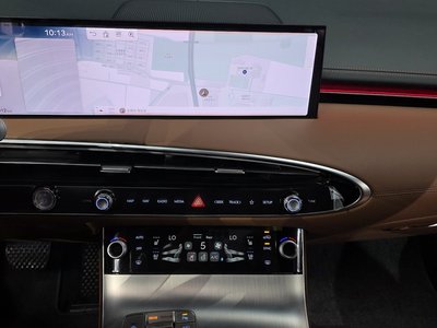 2025 Genesis GV70 — миниатюра 19